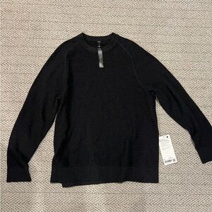 Men's Lululemon Sweater
